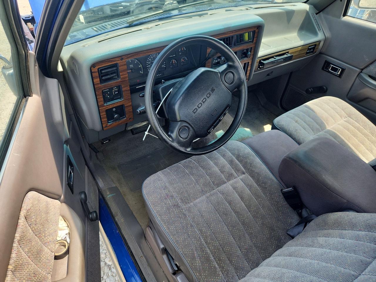 1996 DODGE DAKOTA