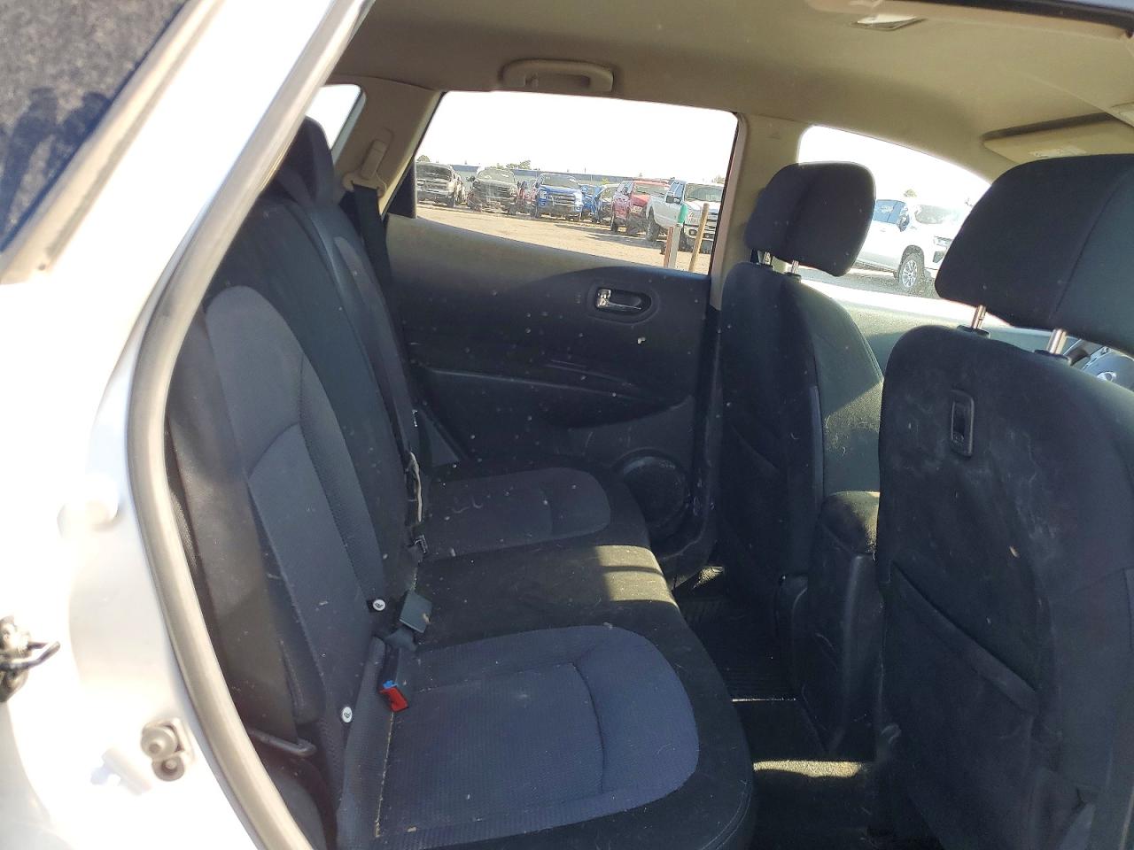 2012 NISSAN ROGUE