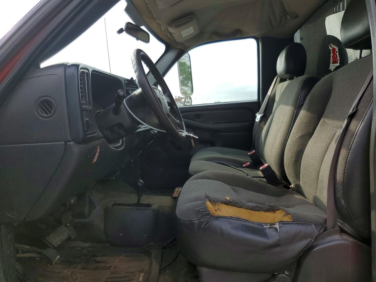 2004 CHEVROLET SILVERADO