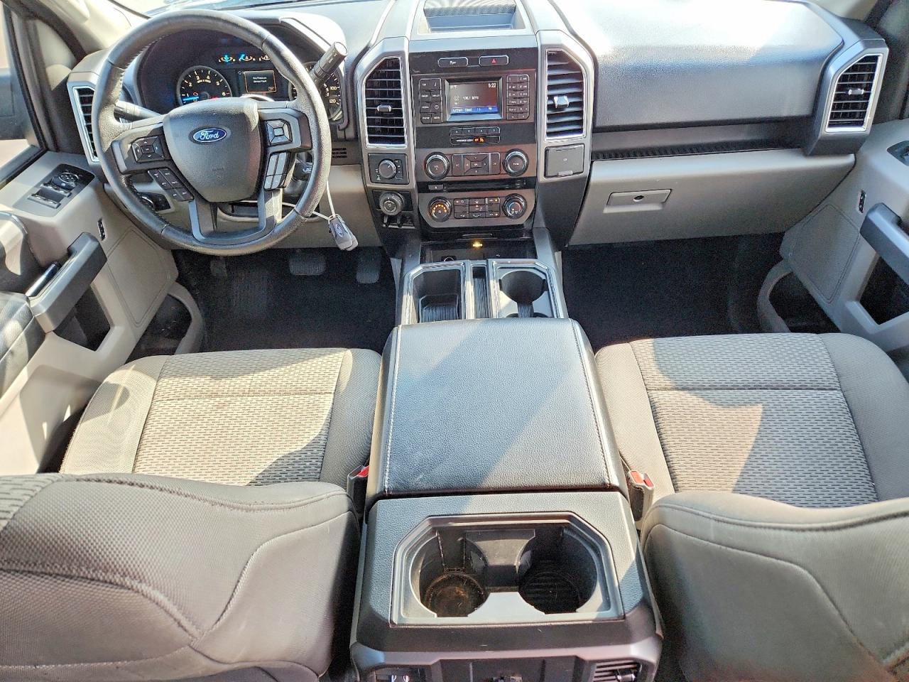 2016 FORD F150