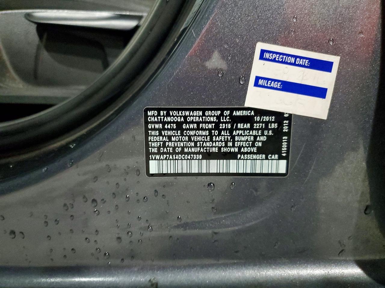 2013 VOLKSWAGEN PASSAT