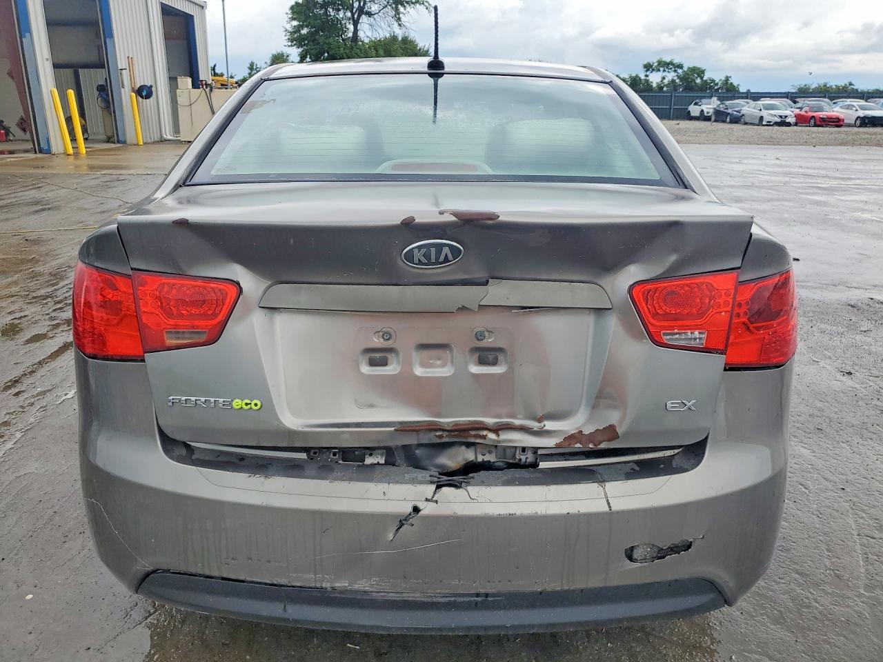 2011 KIA FORTE