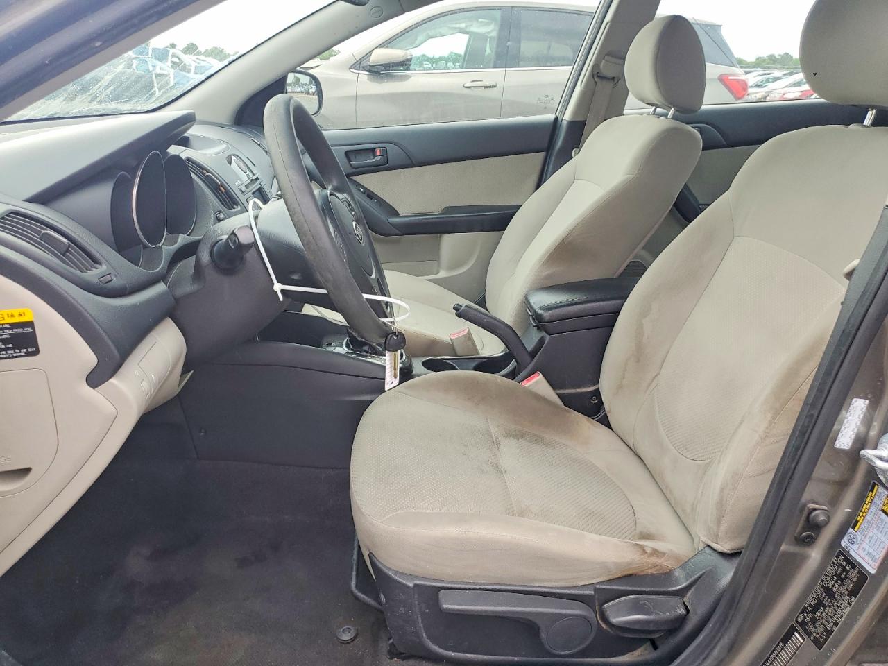 2011 KIA FORTE