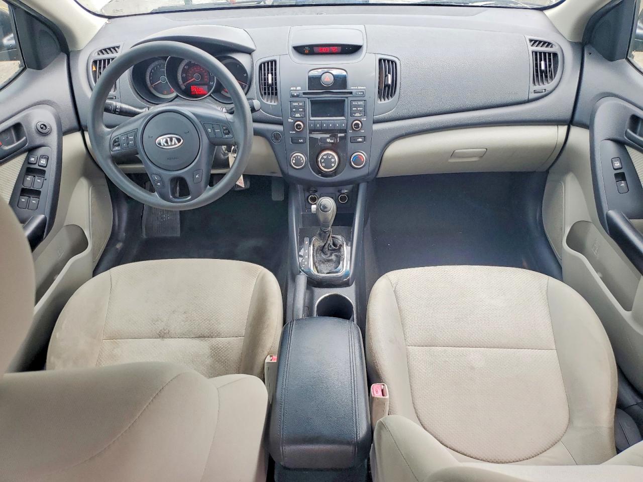 2011 KIA FORTE