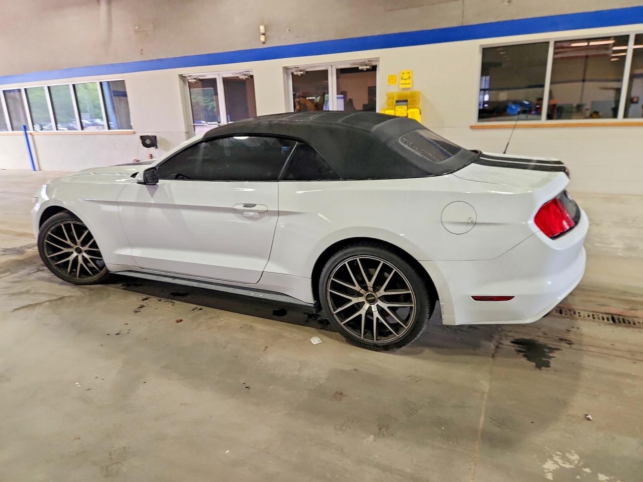 2015 FORD MUSTANG
