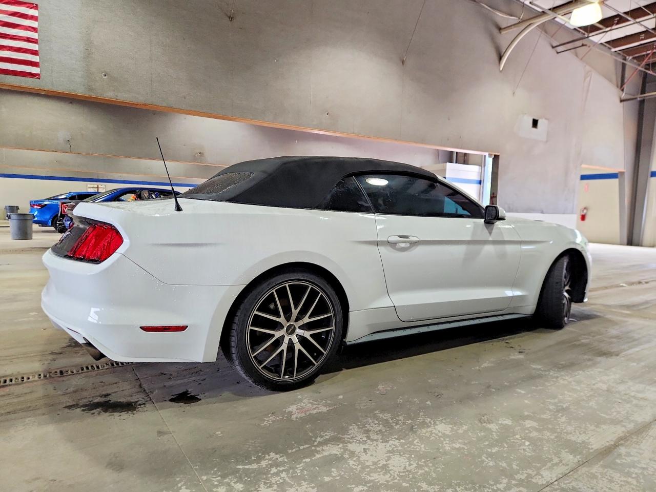 2015 FORD MUSTANG