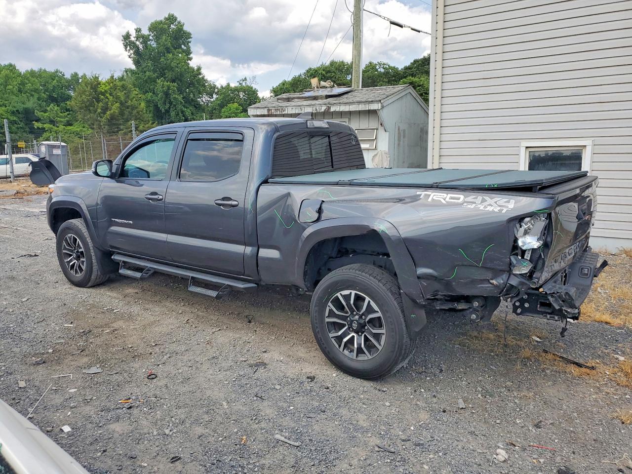 2021 TOYOTA TACOMA