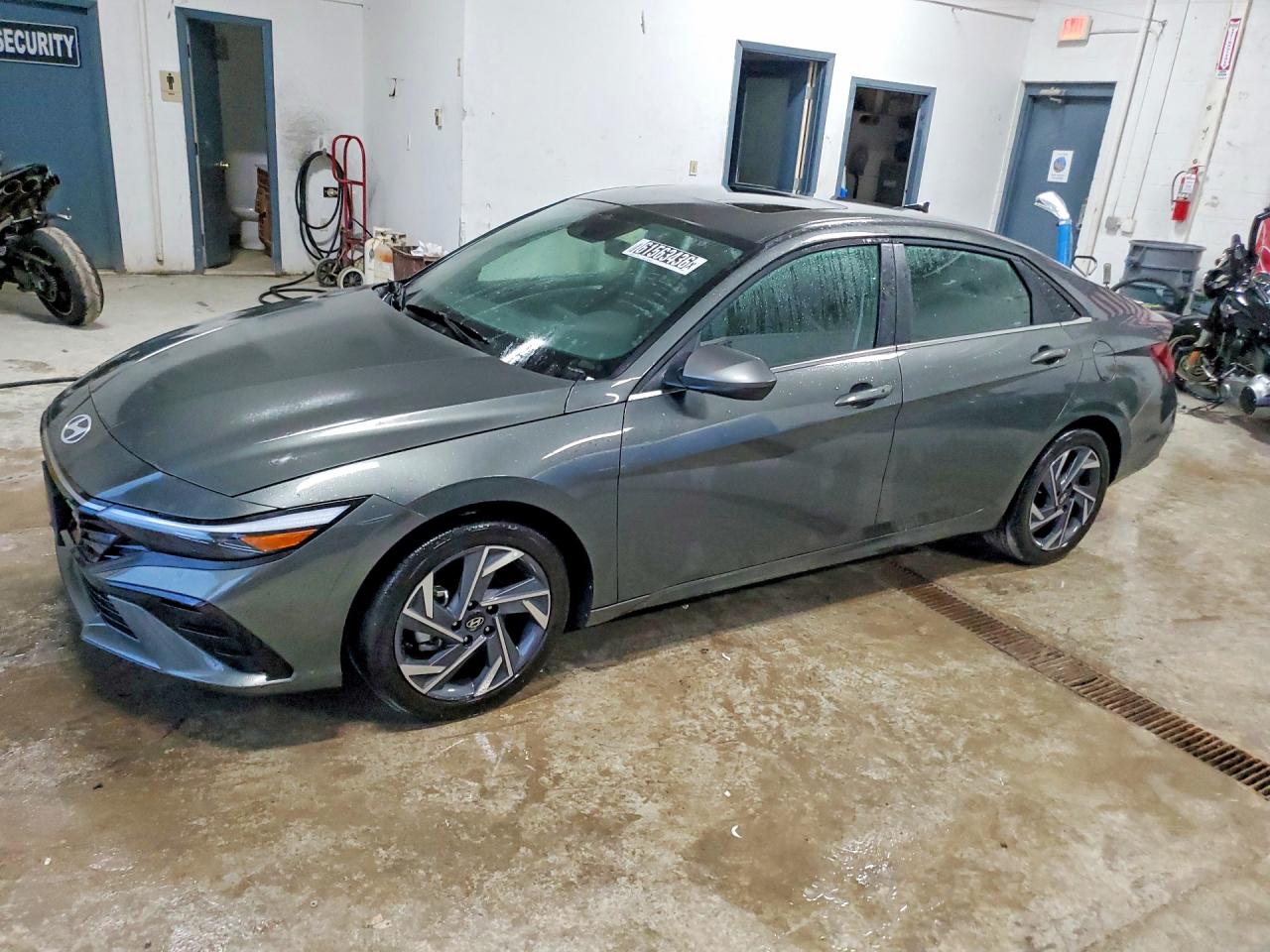 2025 HYUNDAI ELANTRA