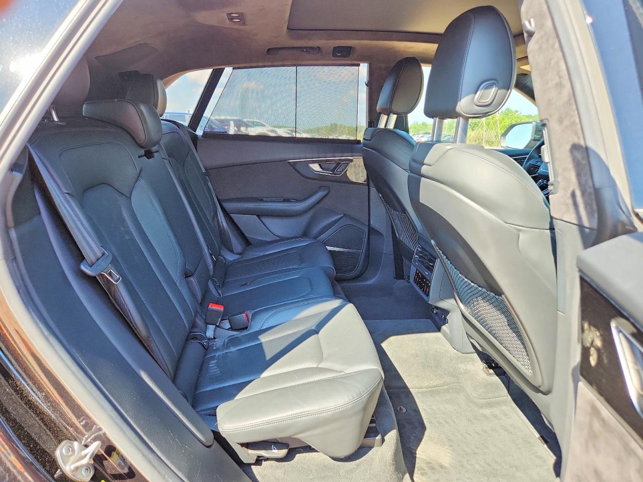 2019 AUDI Q8
