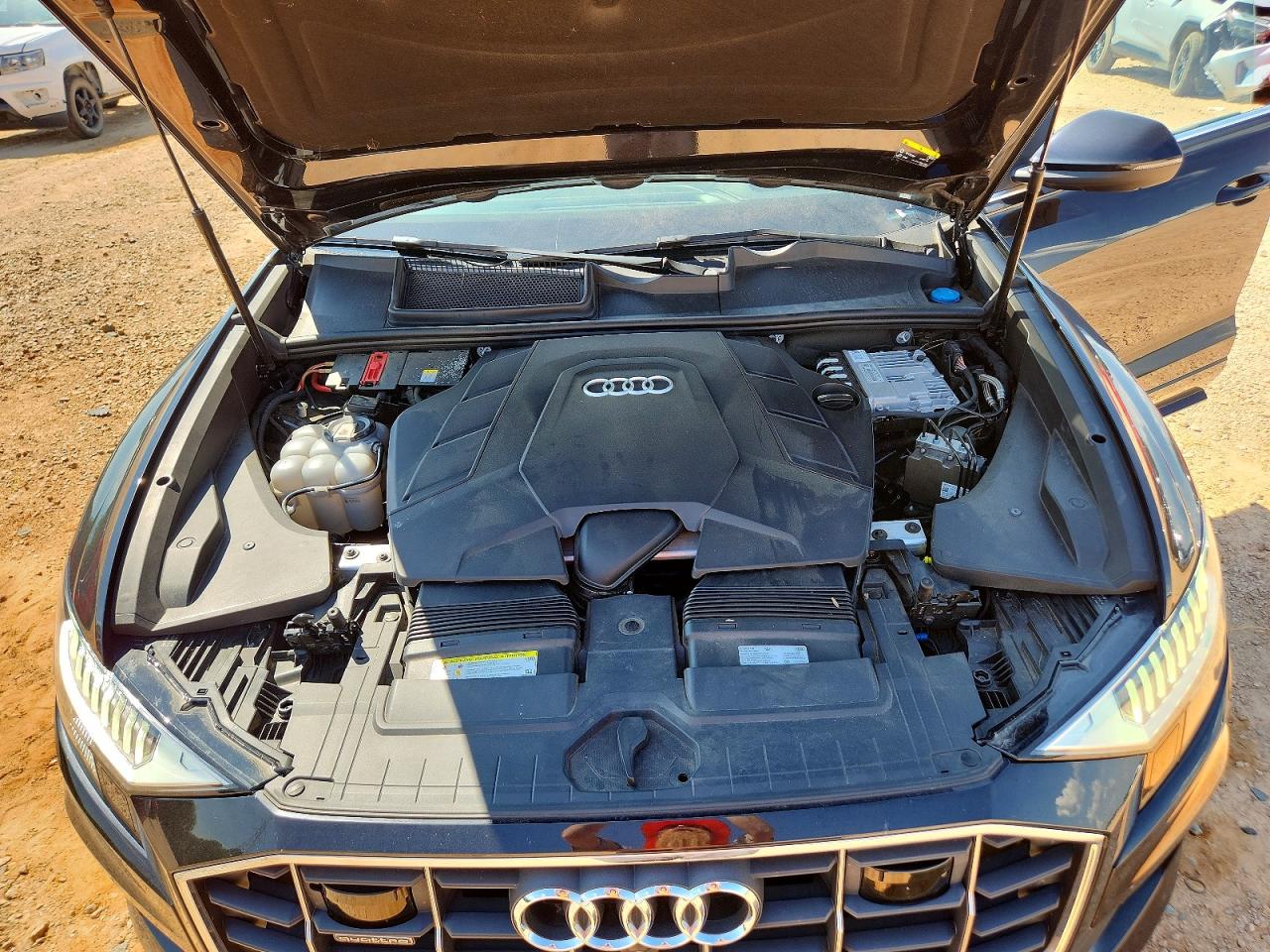 2019 AUDI Q8