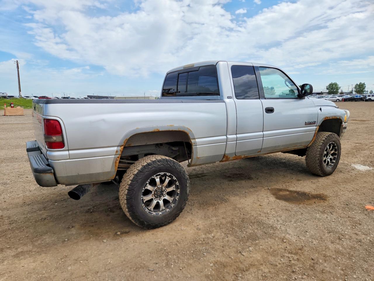 2001 DODGE RAM 2500