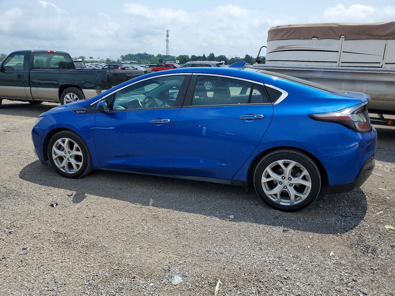 2017 CHEVROLET VOLT