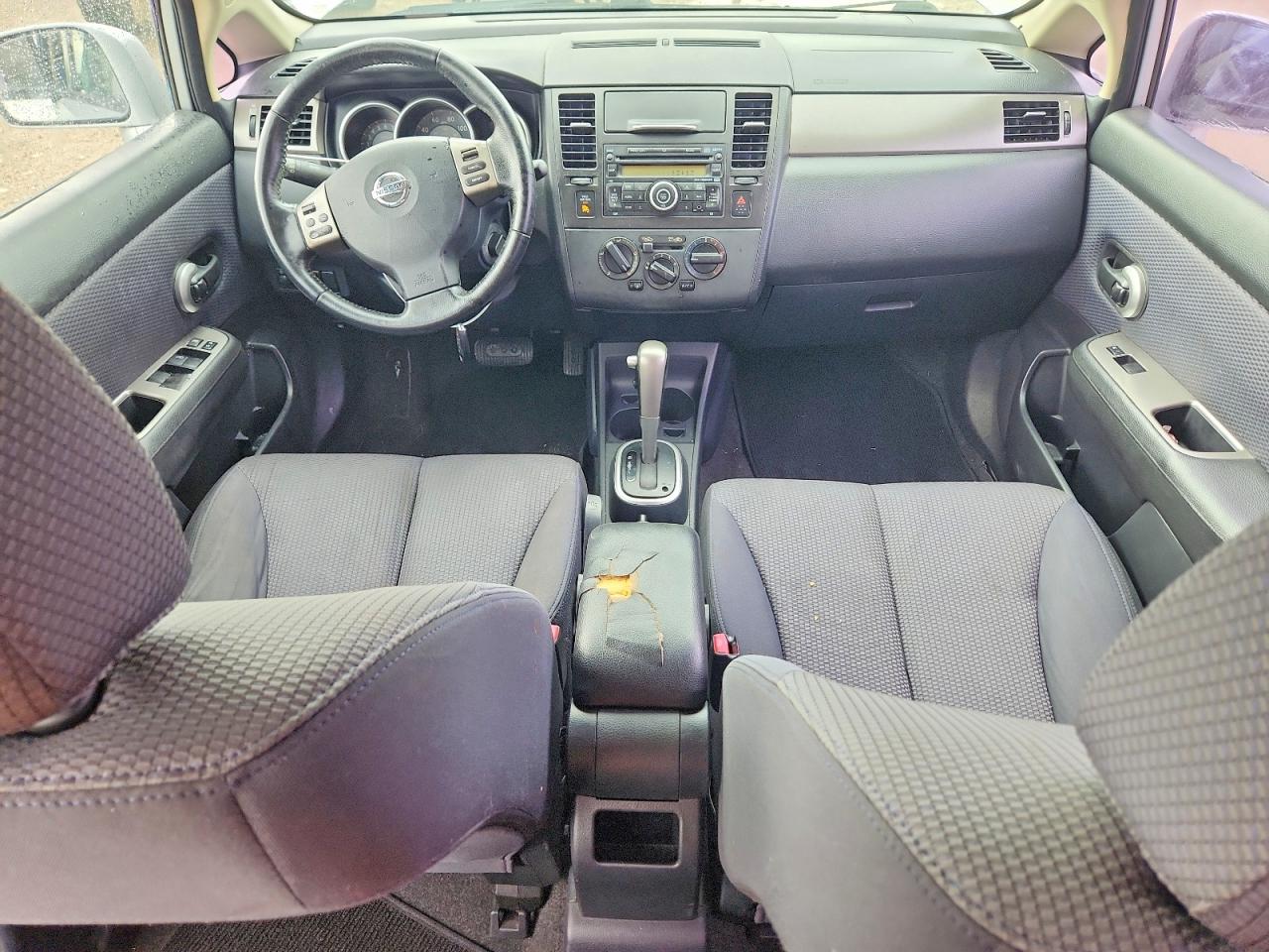 2009 NISSAN VERSA