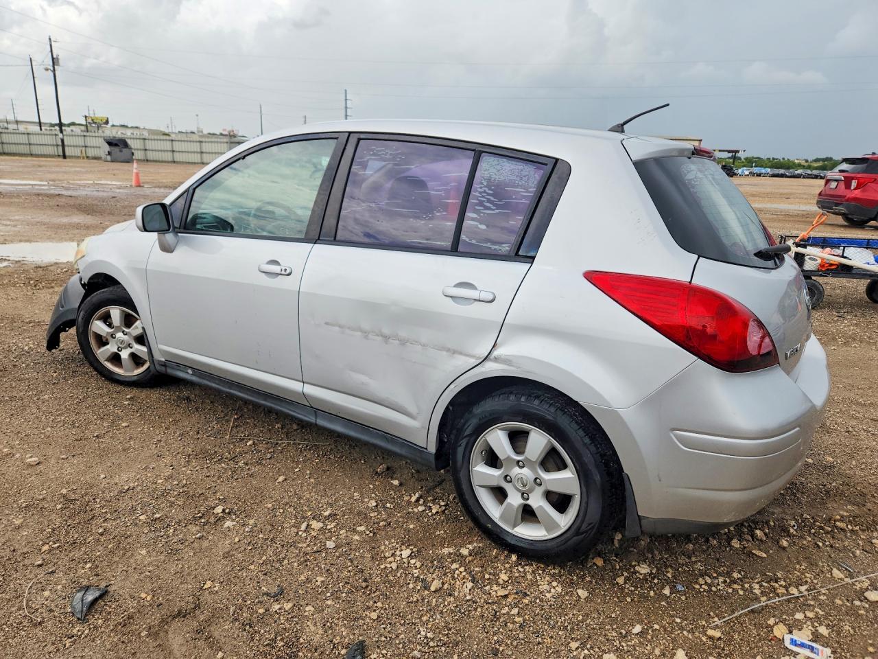 2009 NISSAN VERSA