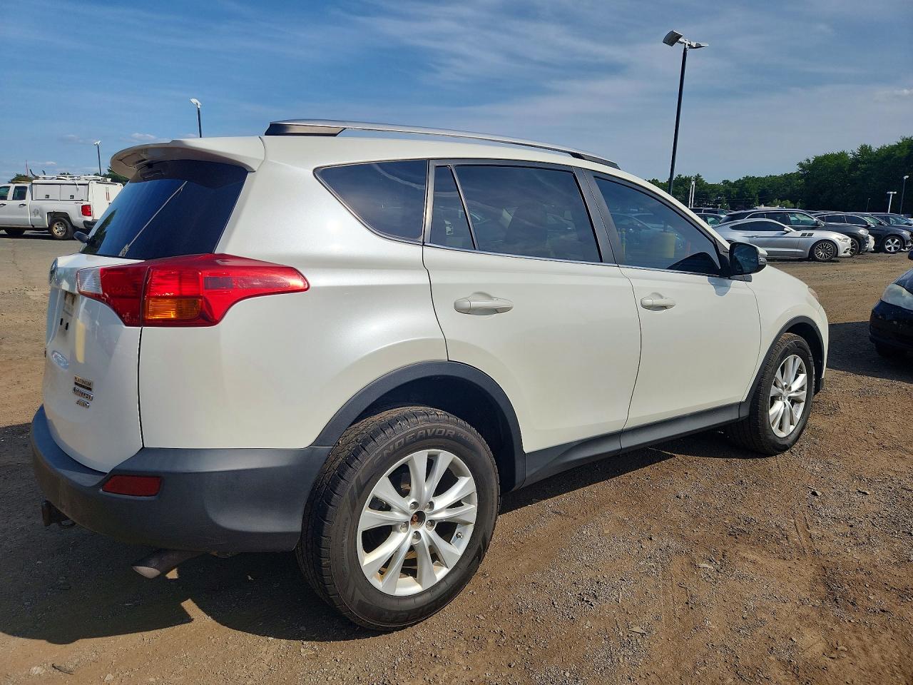 2013 TOYOTA RAV4