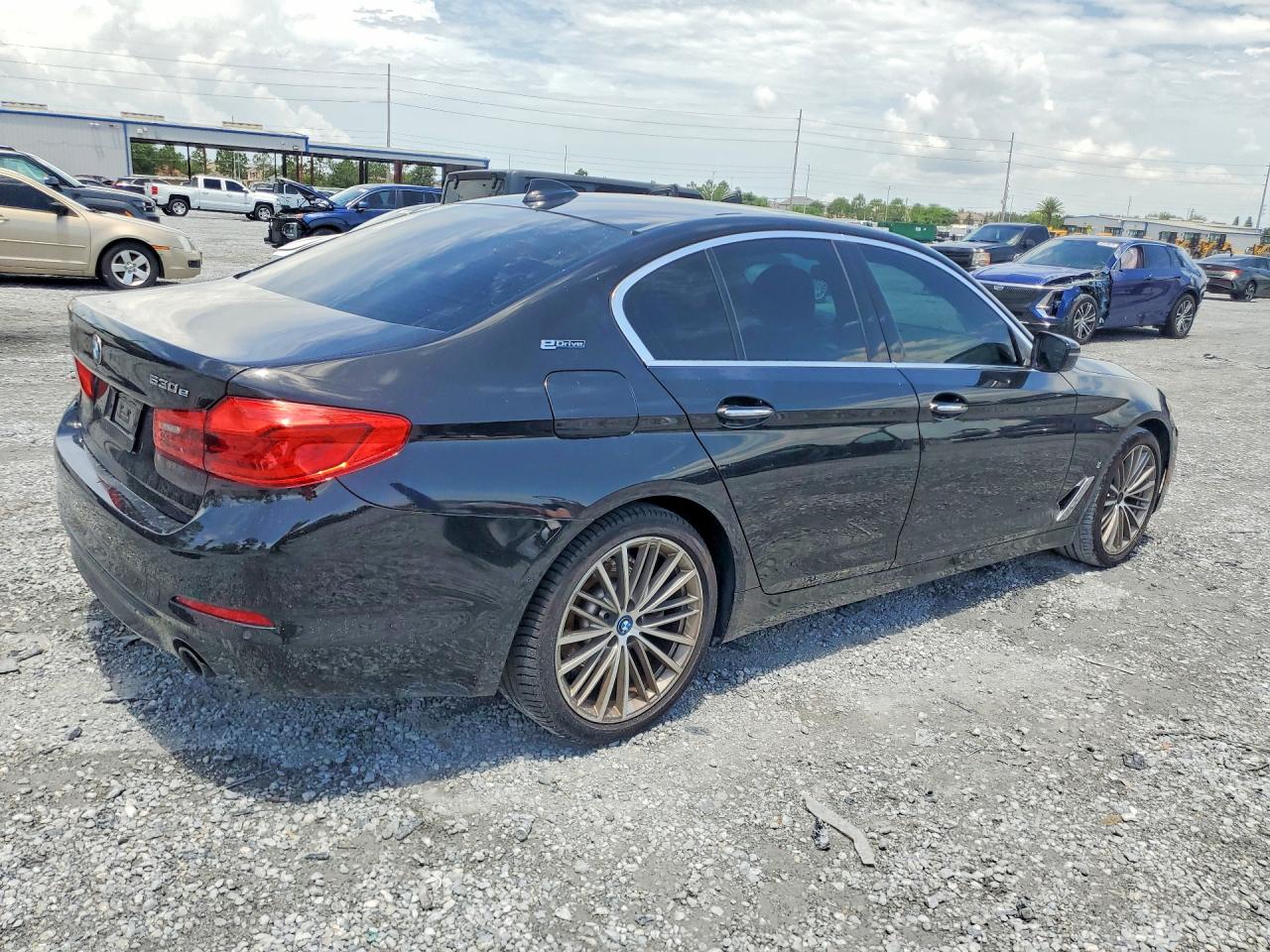 2018 BMW 5 SERIES
