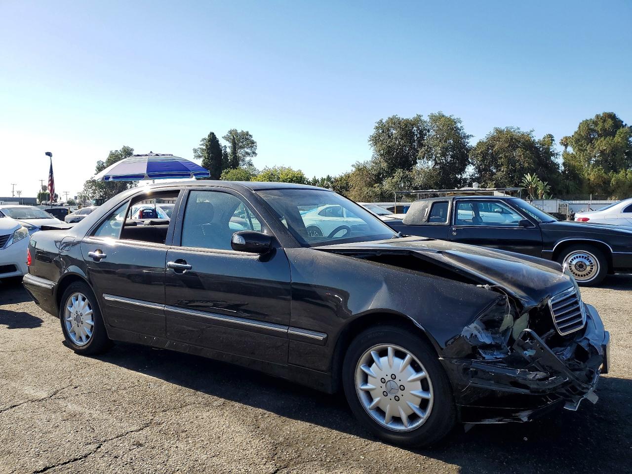 2000 MERCEDES-BENZ E-CLASS