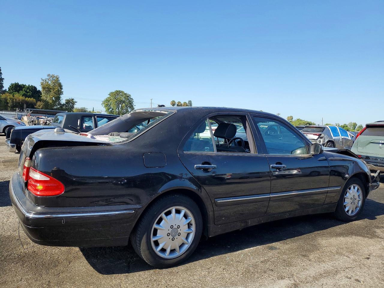 2000 MERCEDES-BENZ E-CLASS