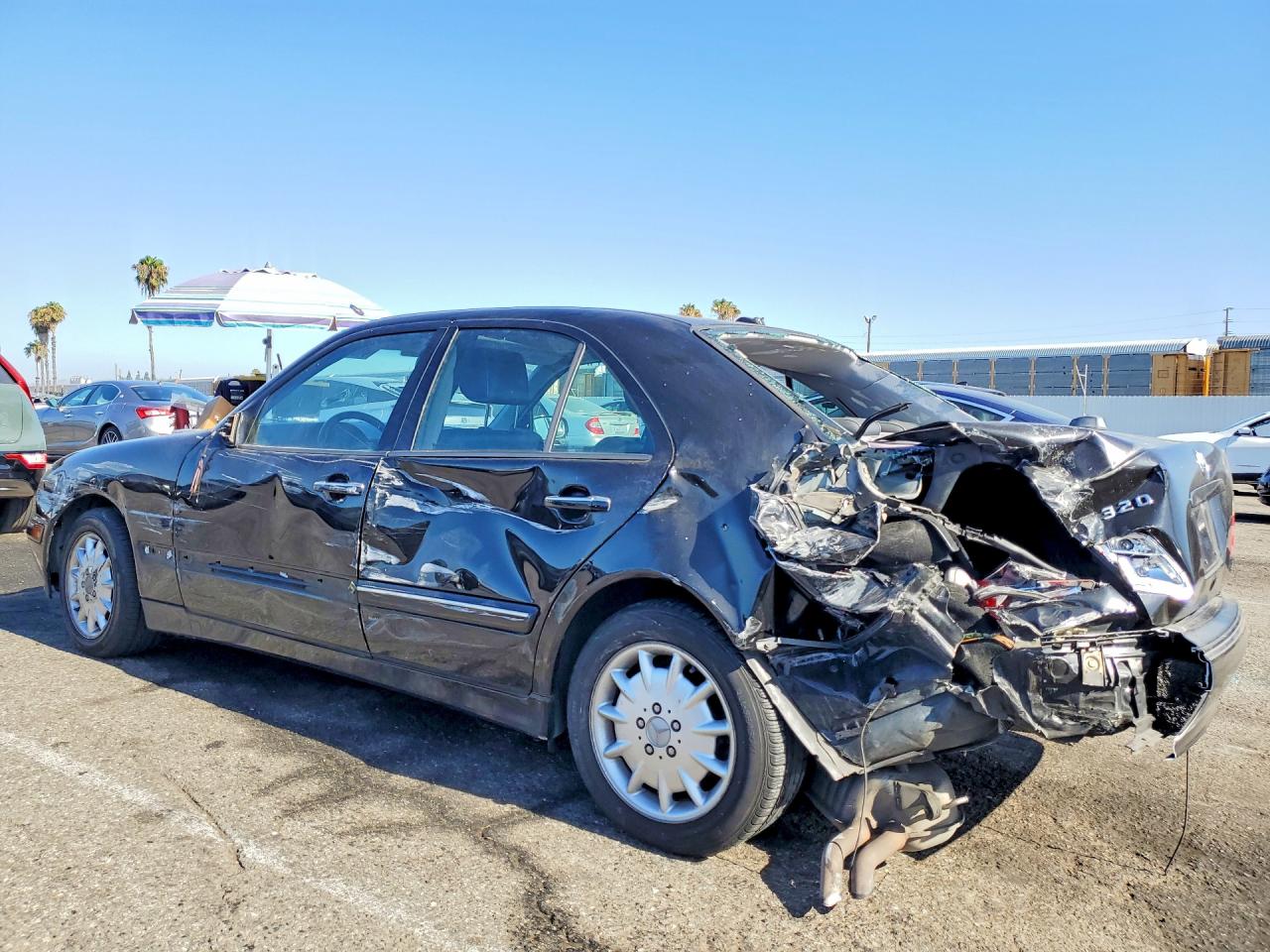 2000 MERCEDES-BENZ E-CLASS