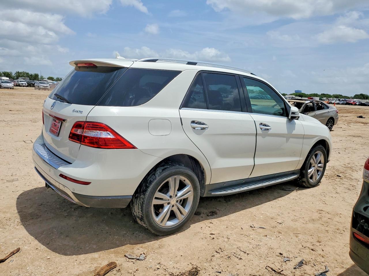 2013 MERCEDES-BENZ M-CLASS