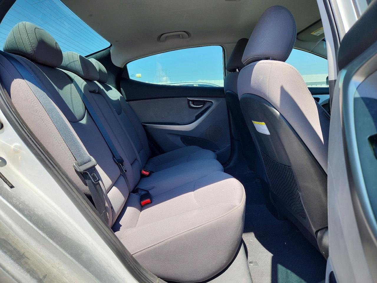 2016 HYUNDAI ELANTRA