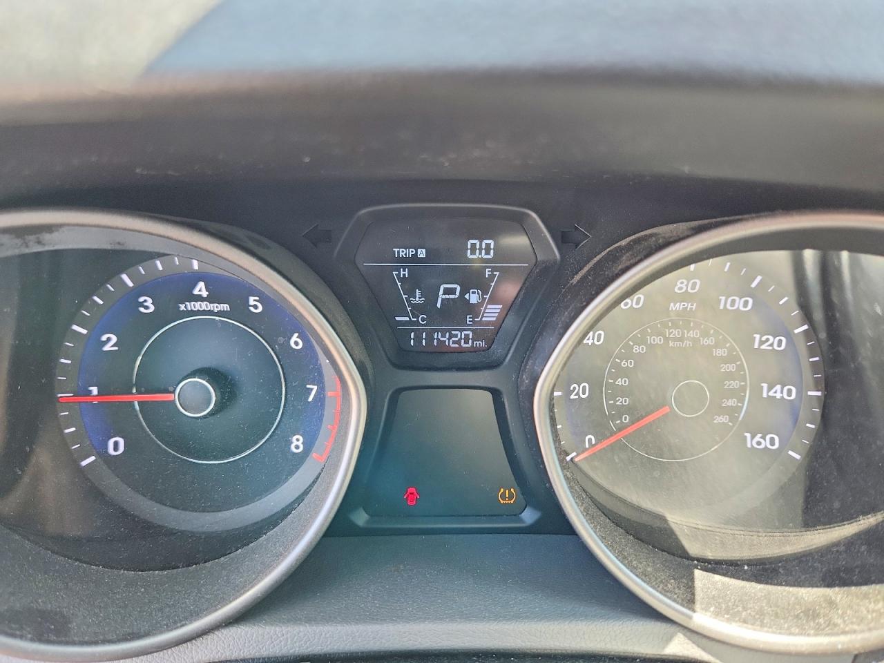 2016 HYUNDAI ELANTRA