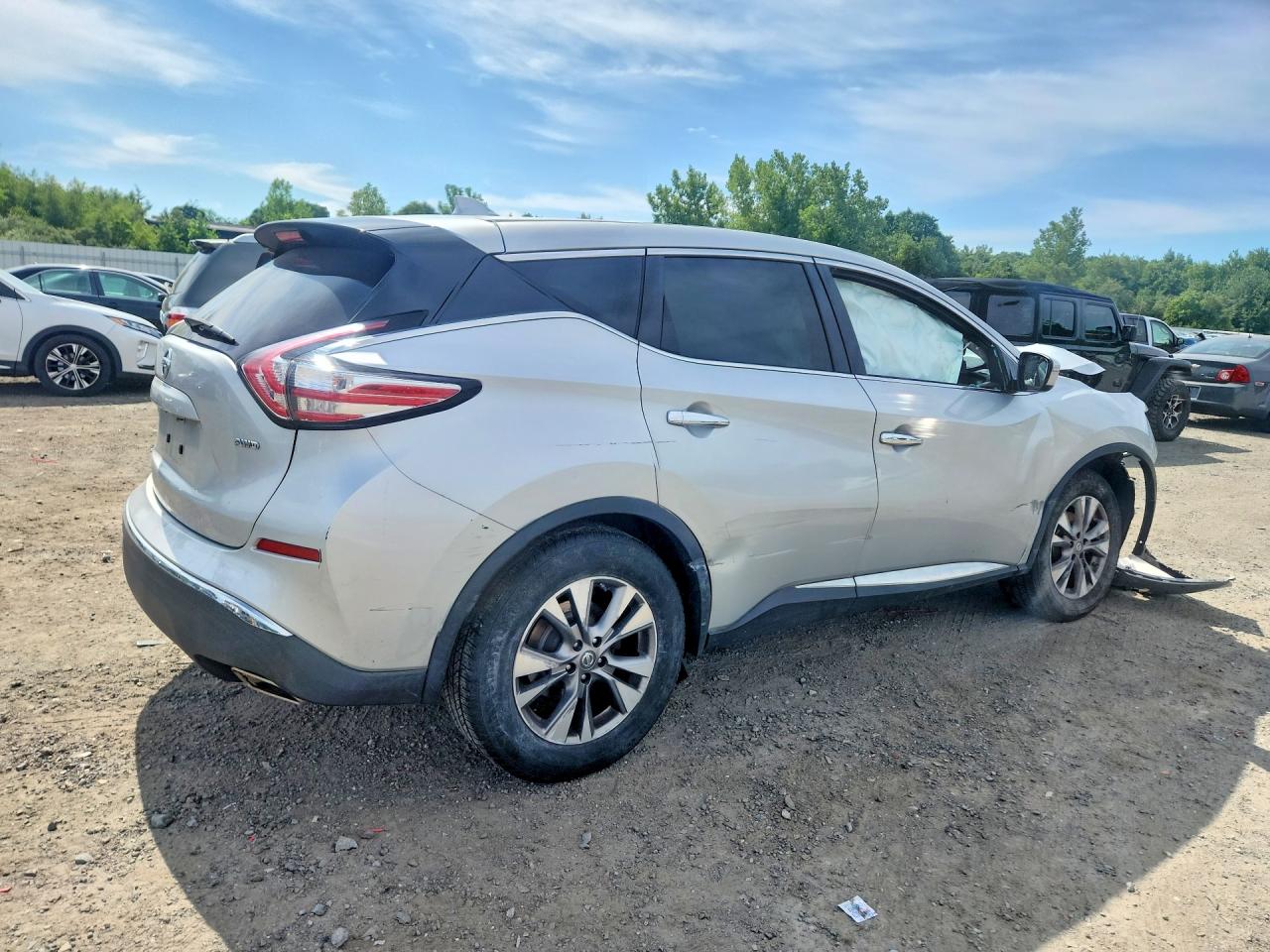 2016 NISSAN MURANO