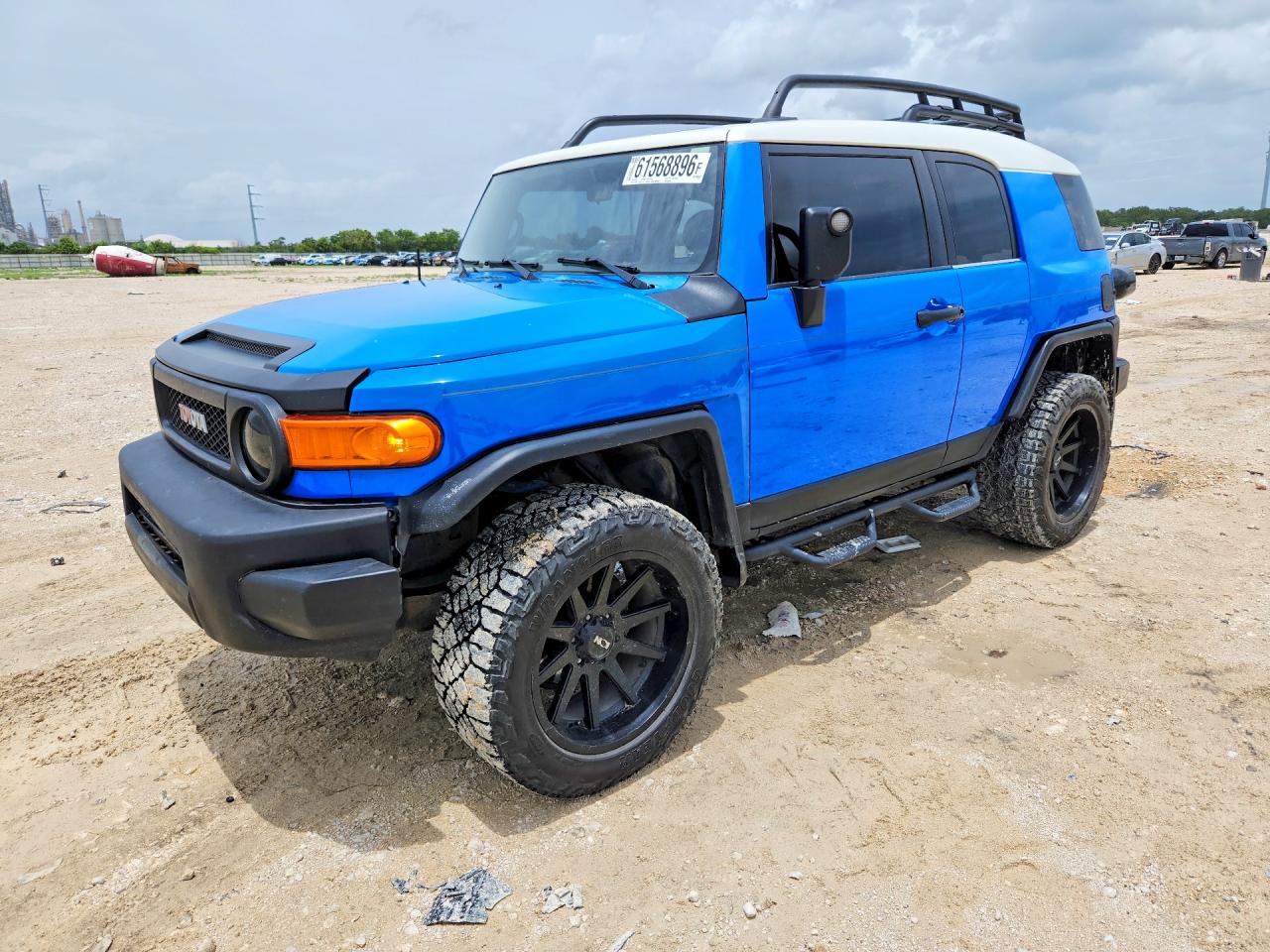 2008 TOYOTA FJ CRUISER
