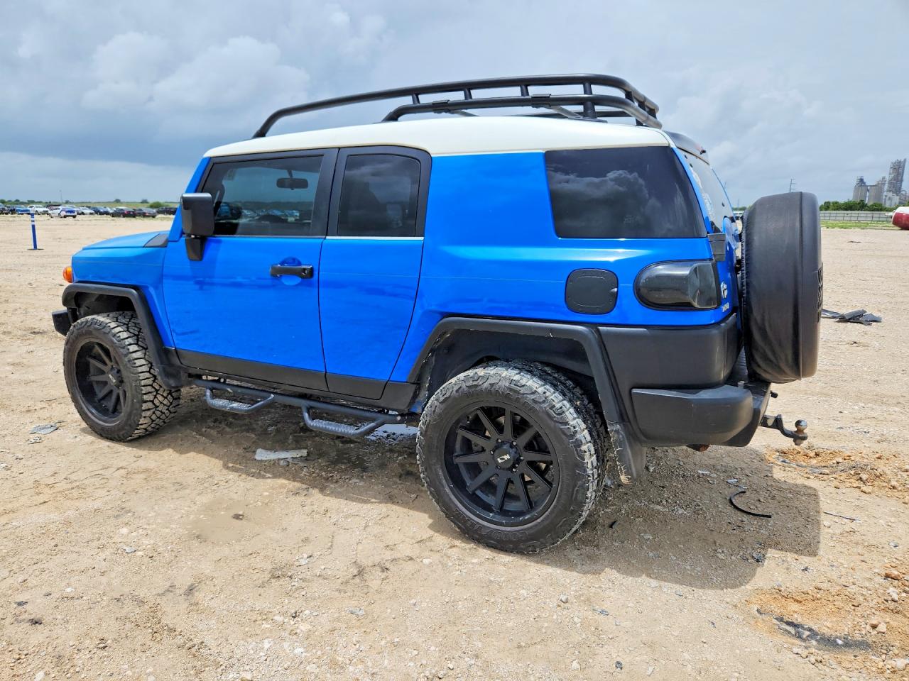 2008 TOYOTA FJ CRUISER