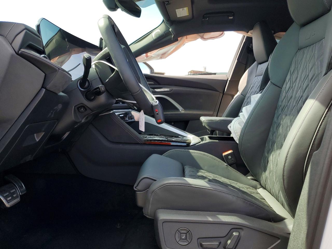 2025 AUDI SQ5