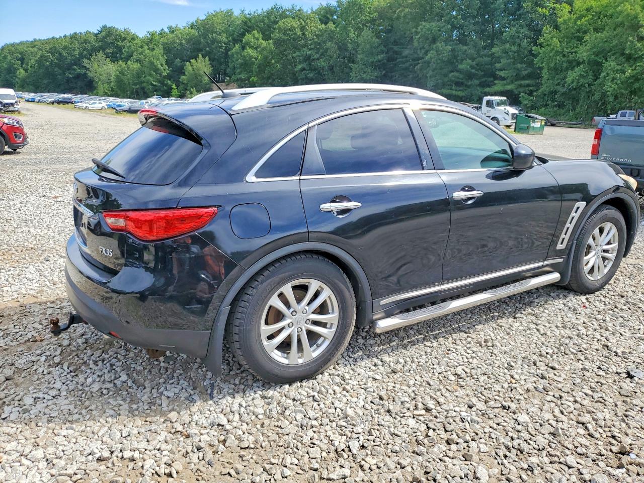 2009 INFINITI FX35