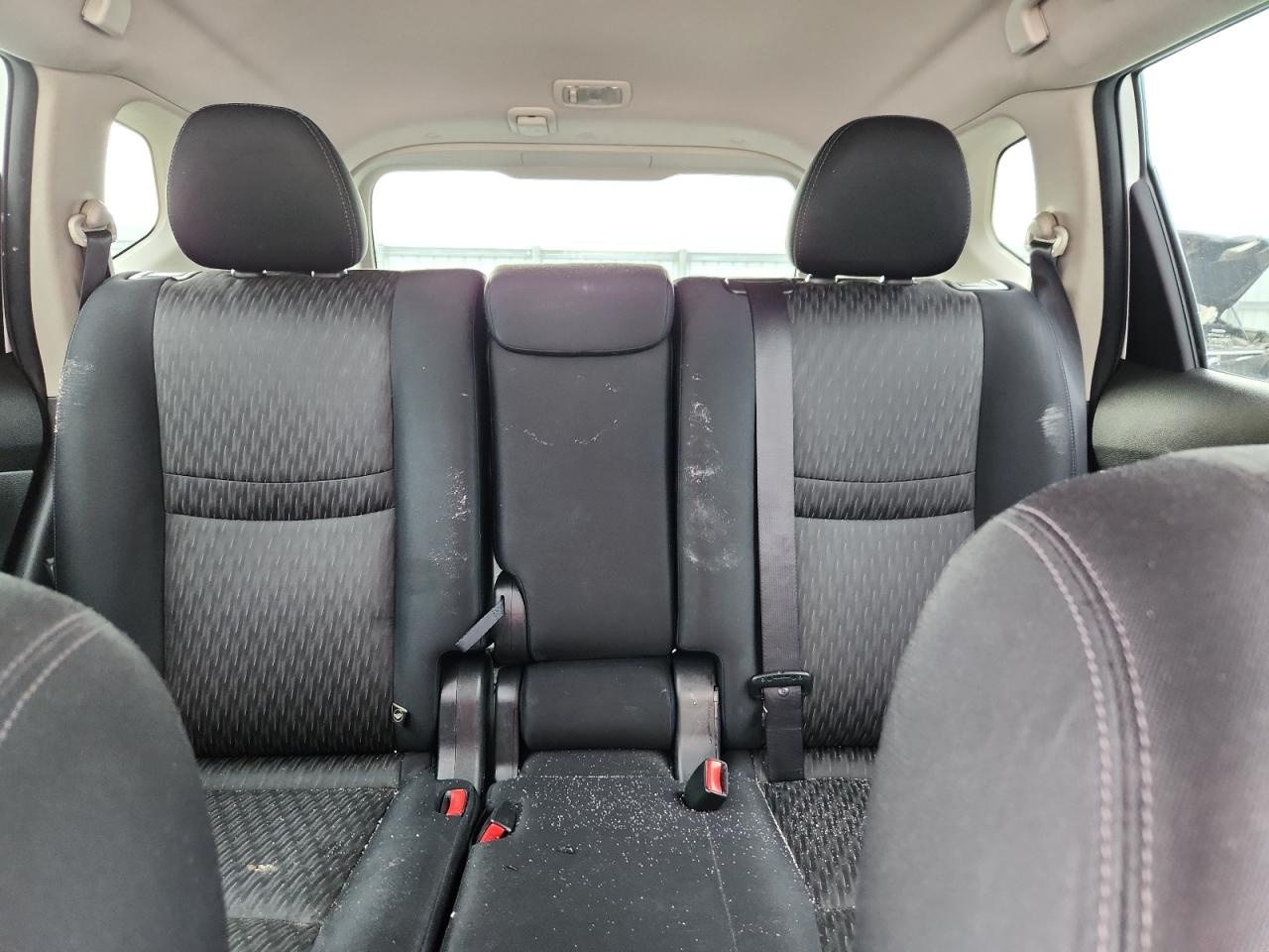 2017 NISSAN ROGUE