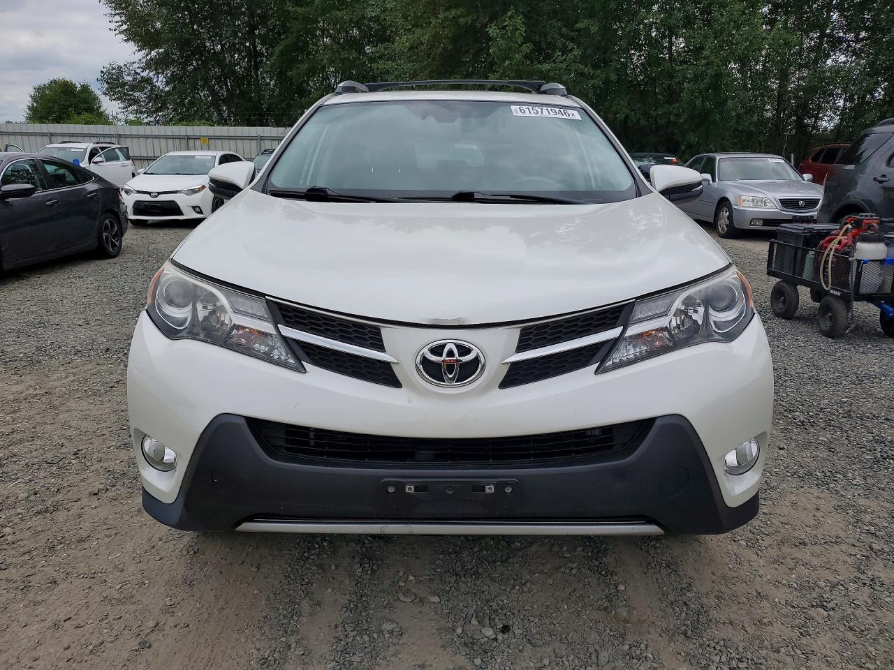 2015 TOYOTA RAV4