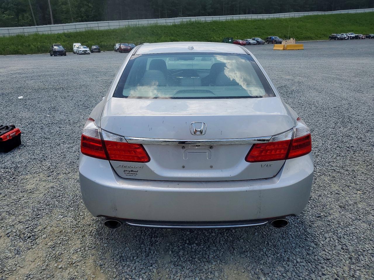 2015 HONDA ACCORD