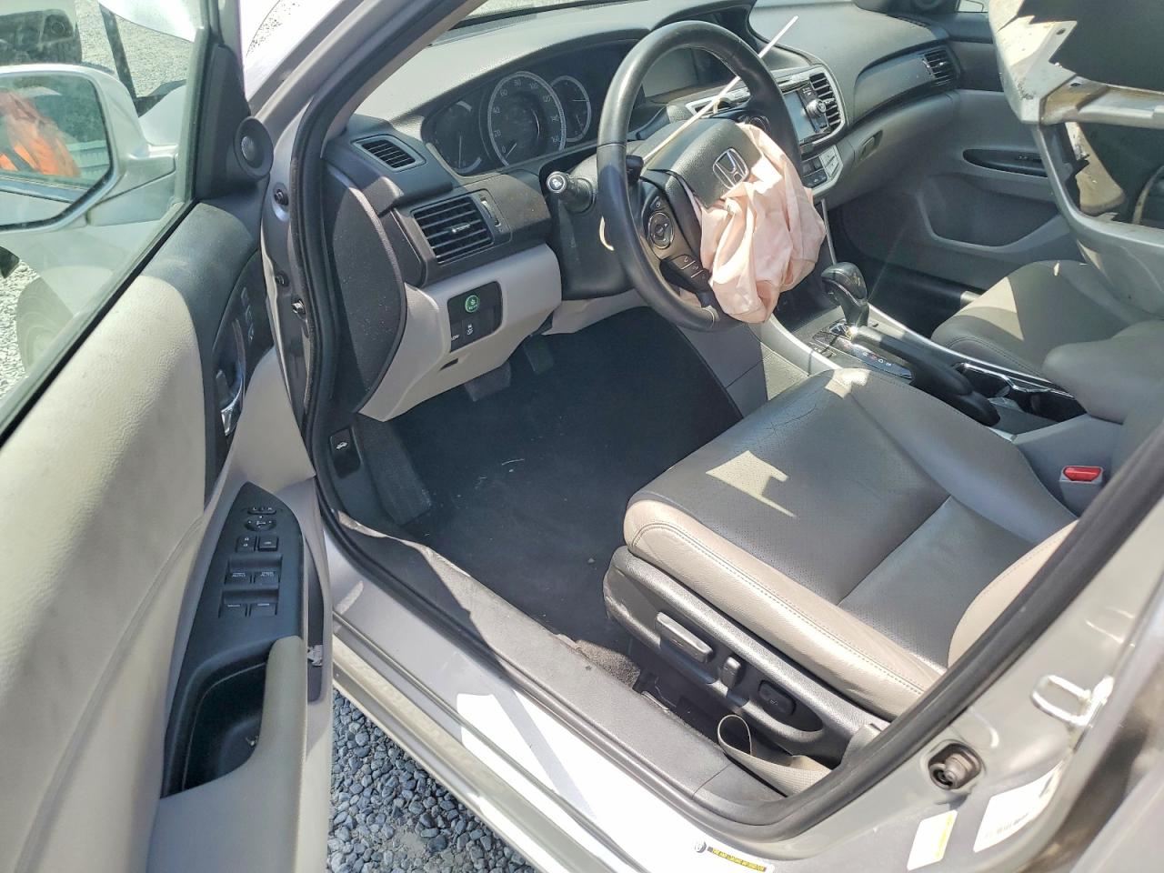 2015 HONDA ACCORD