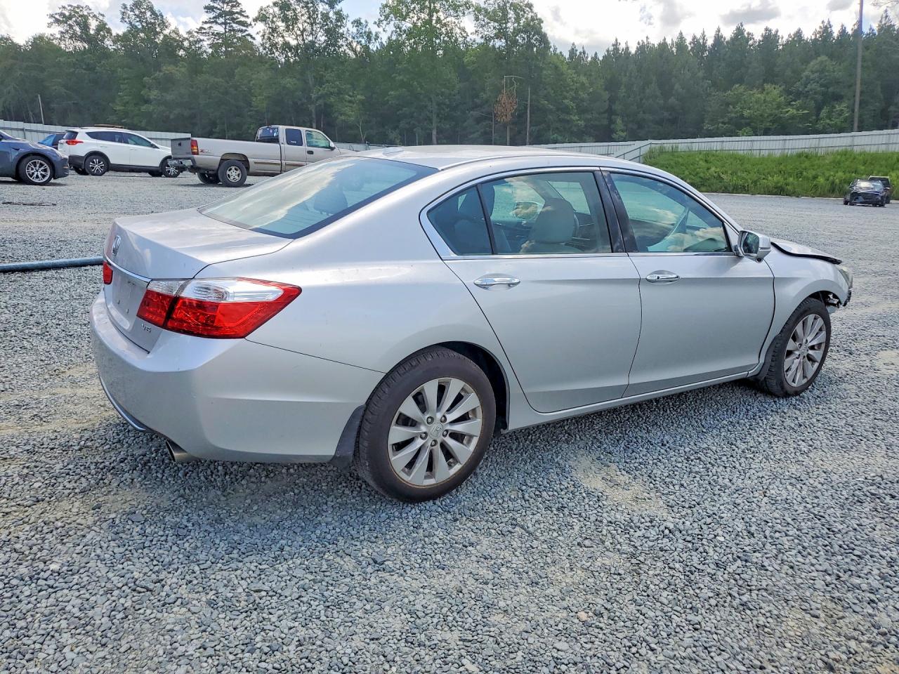 2015 HONDA ACCORD