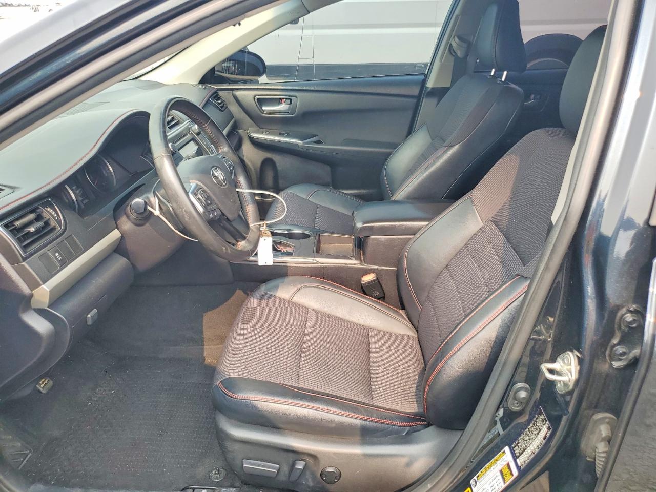2017 TOYOTA CAMRY