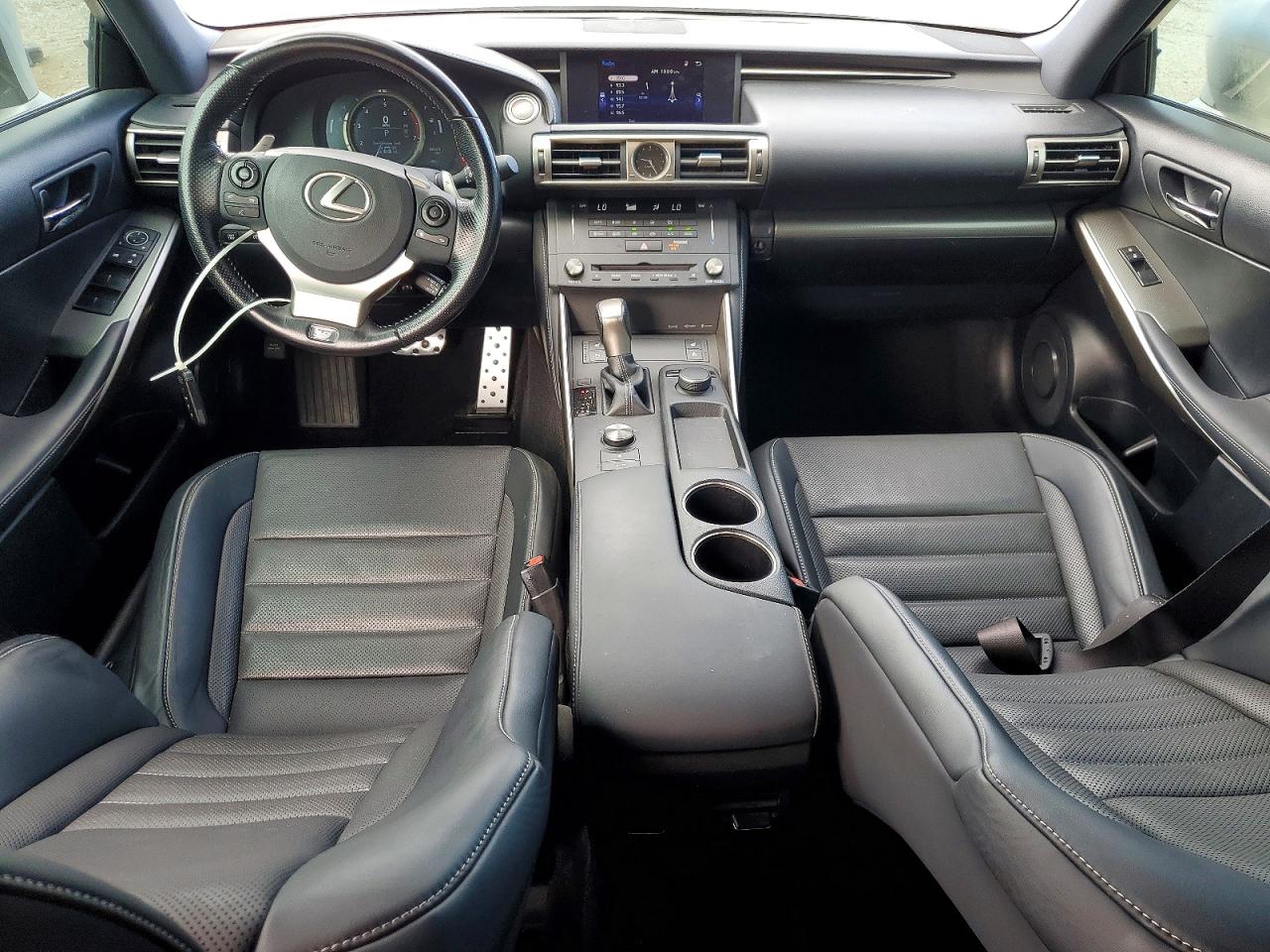 2016 LEXUS IS