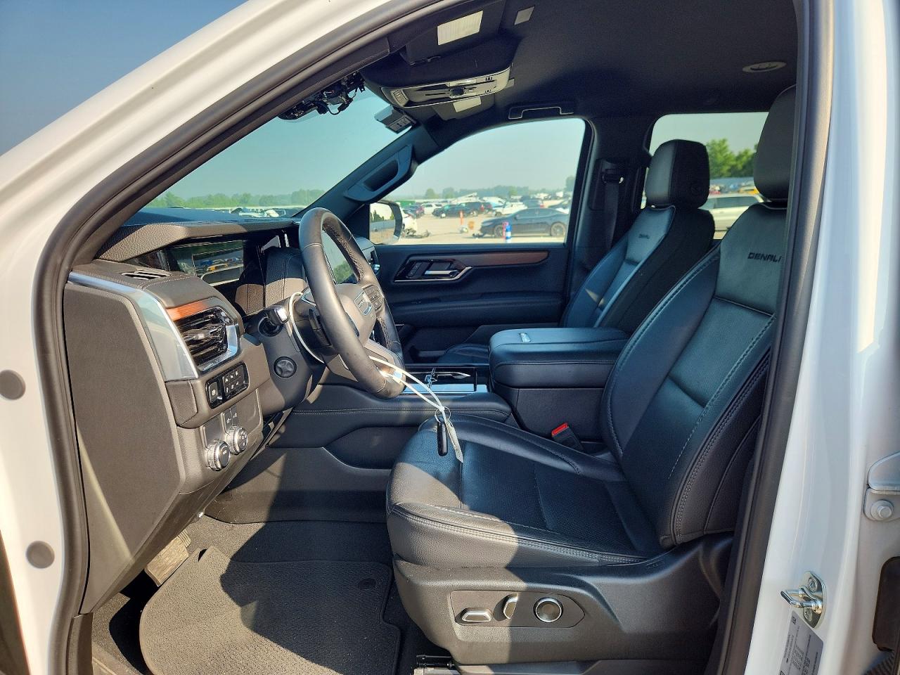 2025 GMC YUKON