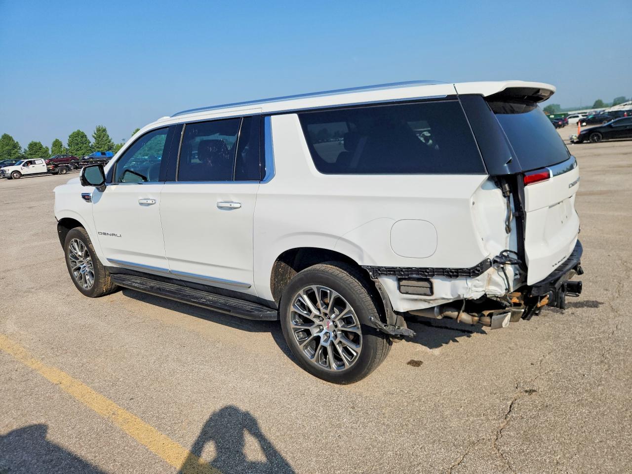 2025 GMC YUKON
