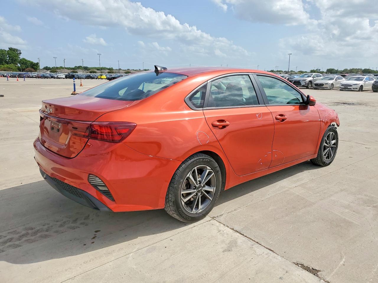 2023 KIA FORTE