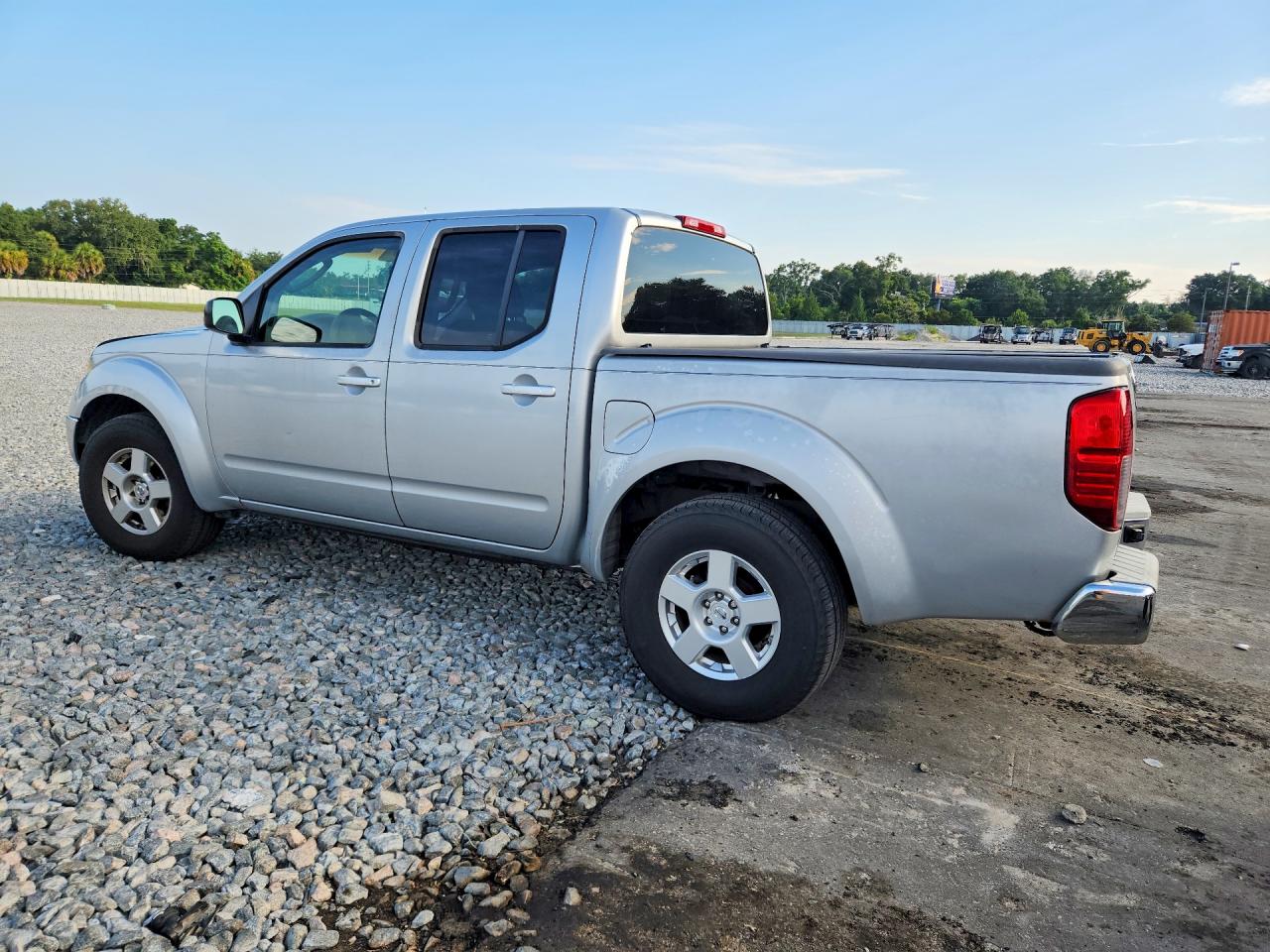 2006 NISSAN FRONTIER