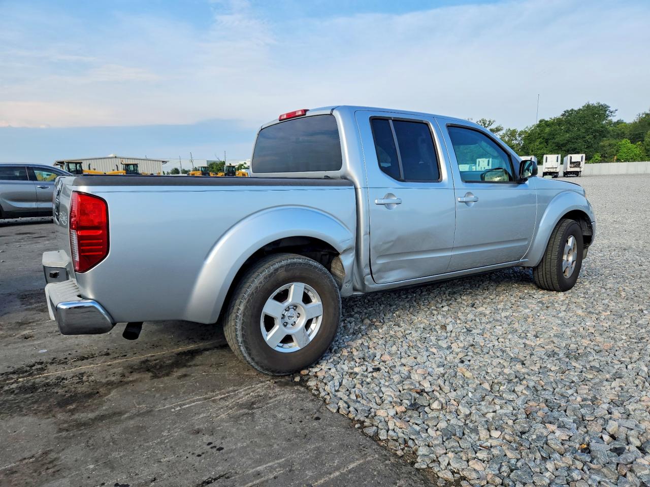 2006 NISSAN FRONTIER