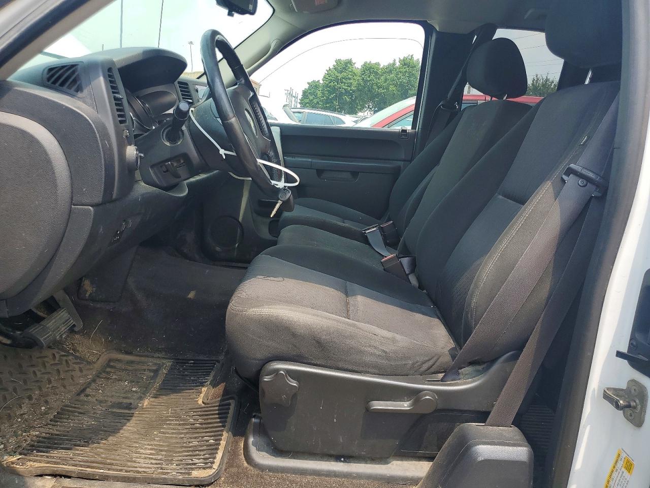 2011 CHEVROLET SILVERADO