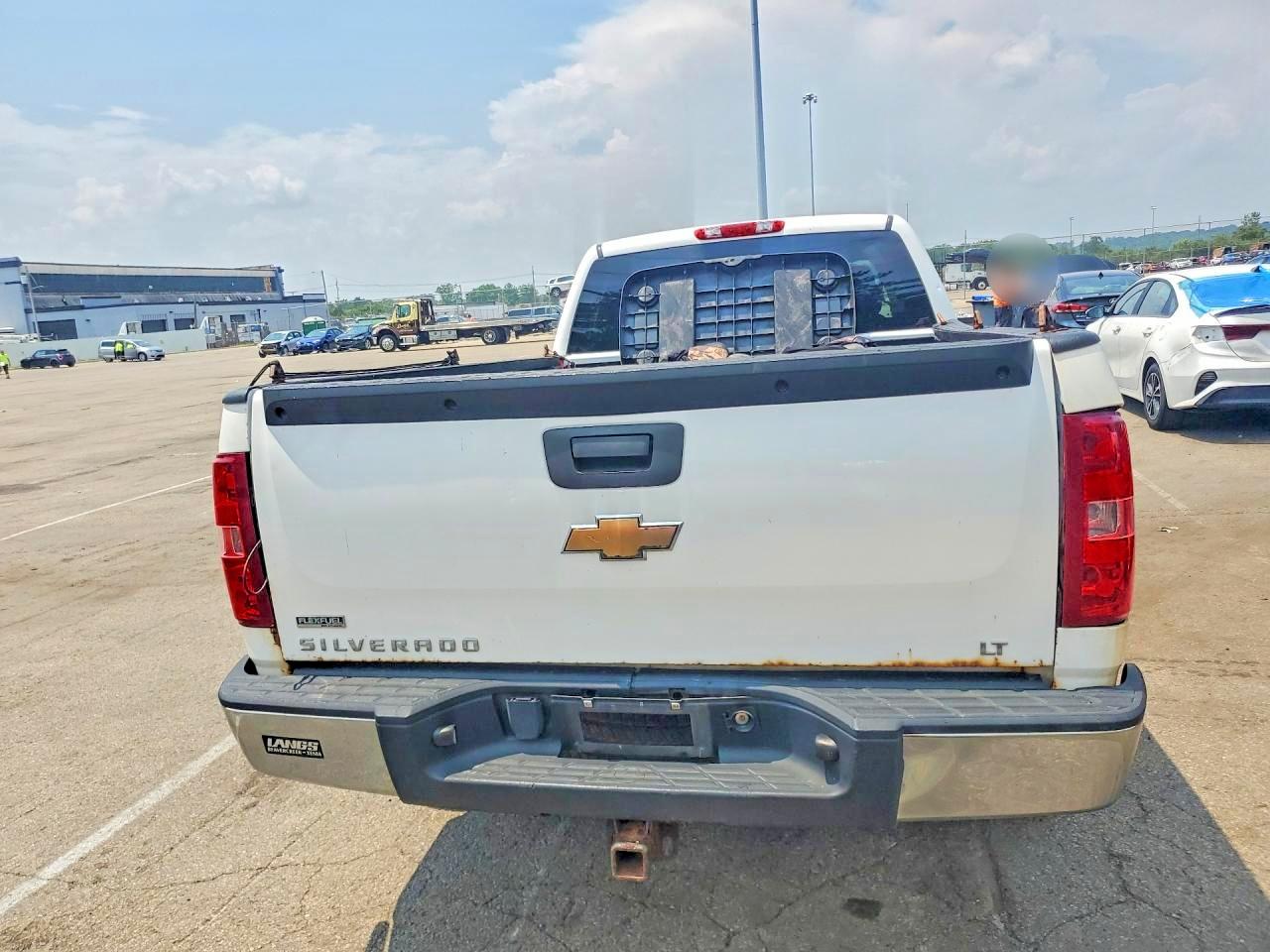 2011 CHEVROLET SILVERADO
