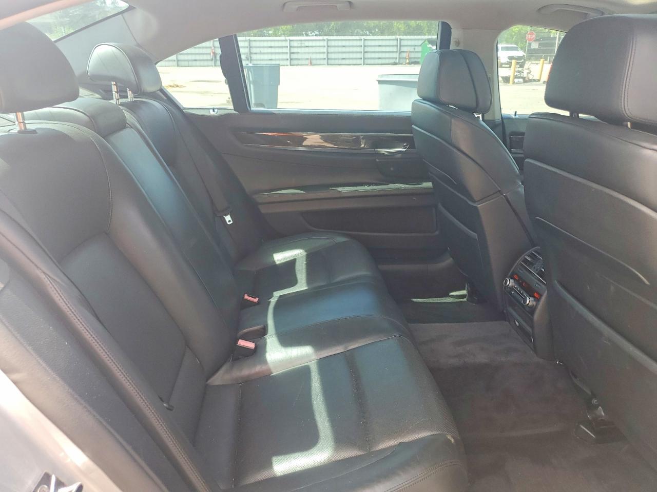2009 BMW 7 SERIES