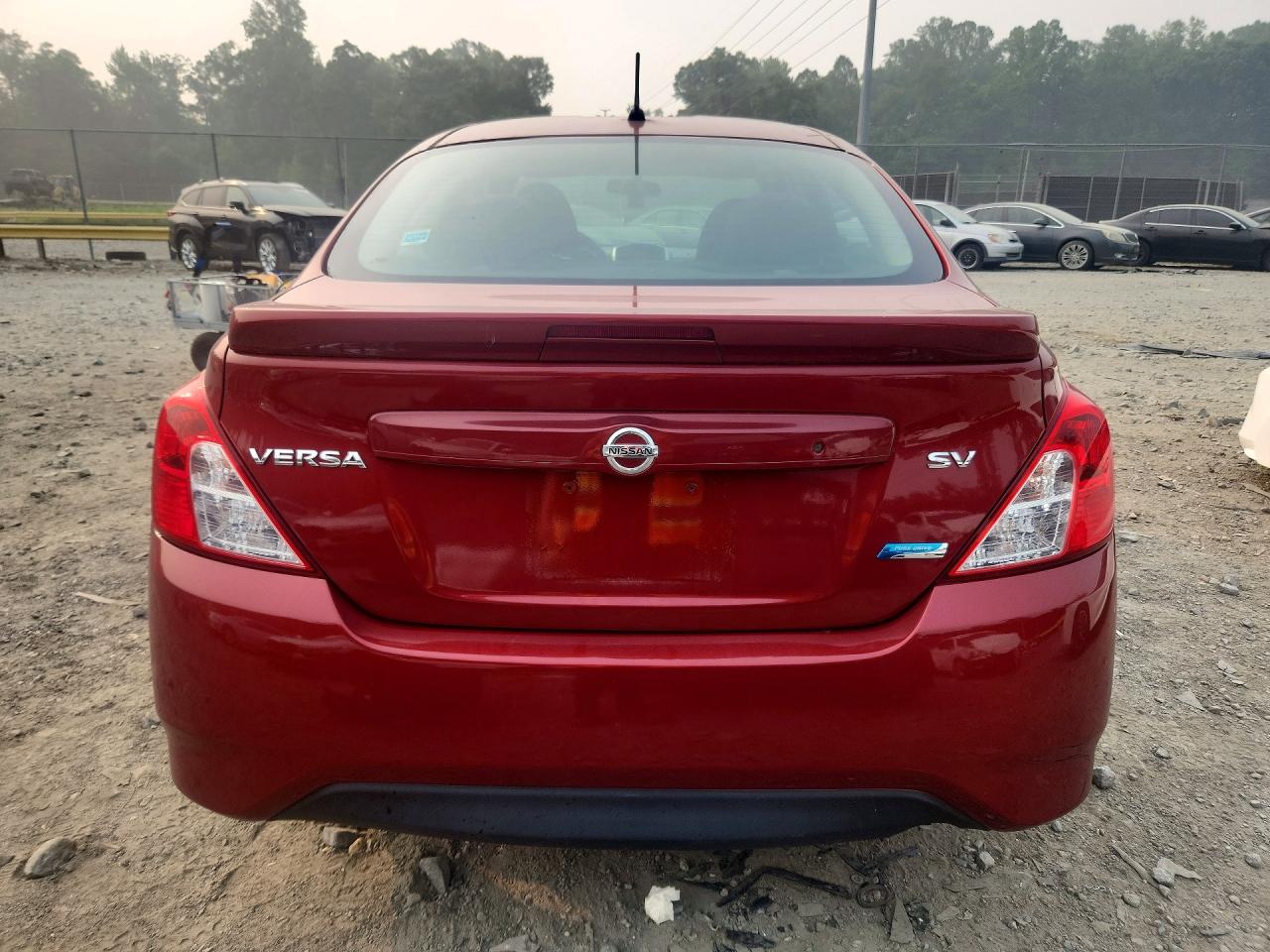 2016 NISSAN VERSA