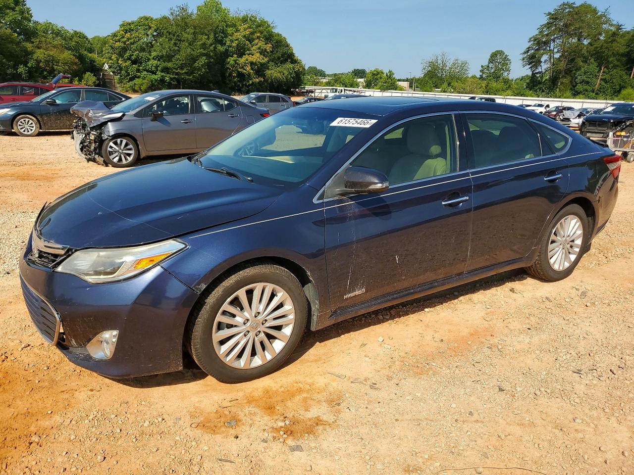 2014 TOYOTA AVALON