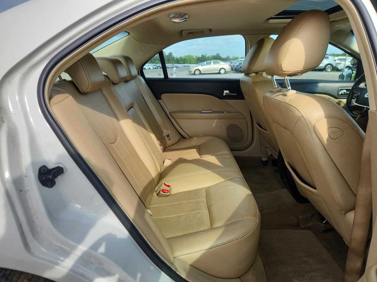 2010 MERCURY MILAN