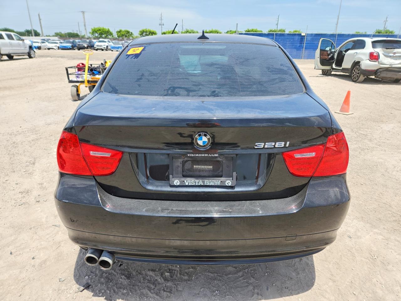 2011 BMW 3 SERIES